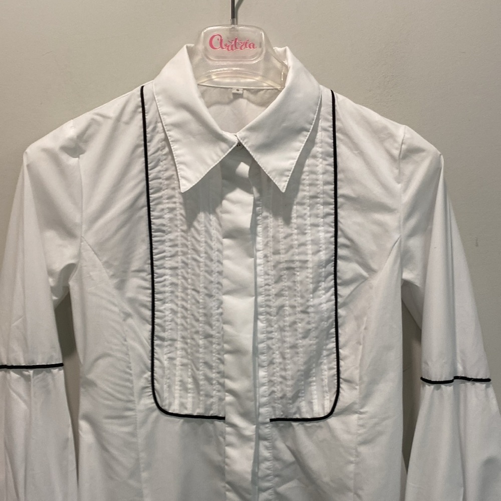White Long Sleeve Blouse with Black Trim Size Small, Classic Chic Style - Picture 3 of 14